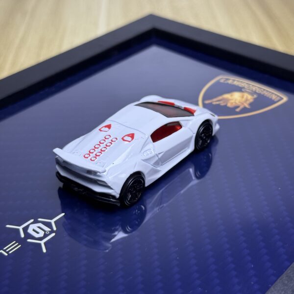 lamborghini-sesto-elemento-white-02 Lamborghini Sesto Elemento — ShowCar Frame