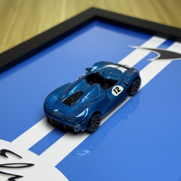 mclaren-elva-blue-white-02 McLaren Elva — ShowCar Frame